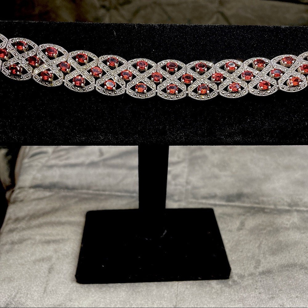 STERLING SILVER 925 GARNET BRACELET